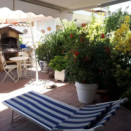 Domus Claudio Garden *