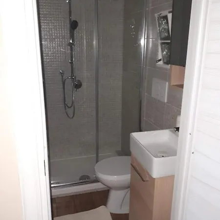 Apartamento Domus Claudio Garden Fiumicino