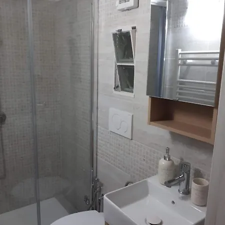 Apartamento Domus Claudio Garden *