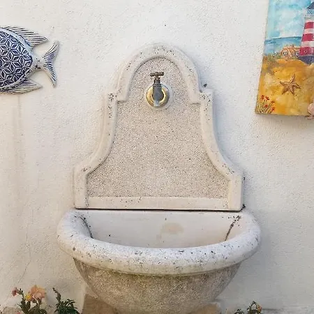 Domus Claudio Garden *